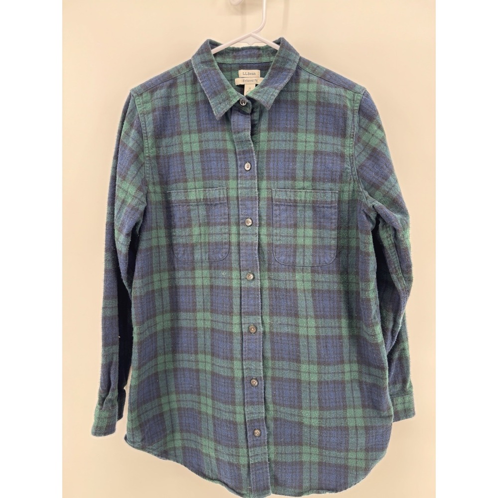 LL Bean Women's Plaid Flannel Size Medium Relaxed Fit Navy Blue Green Pocket‎